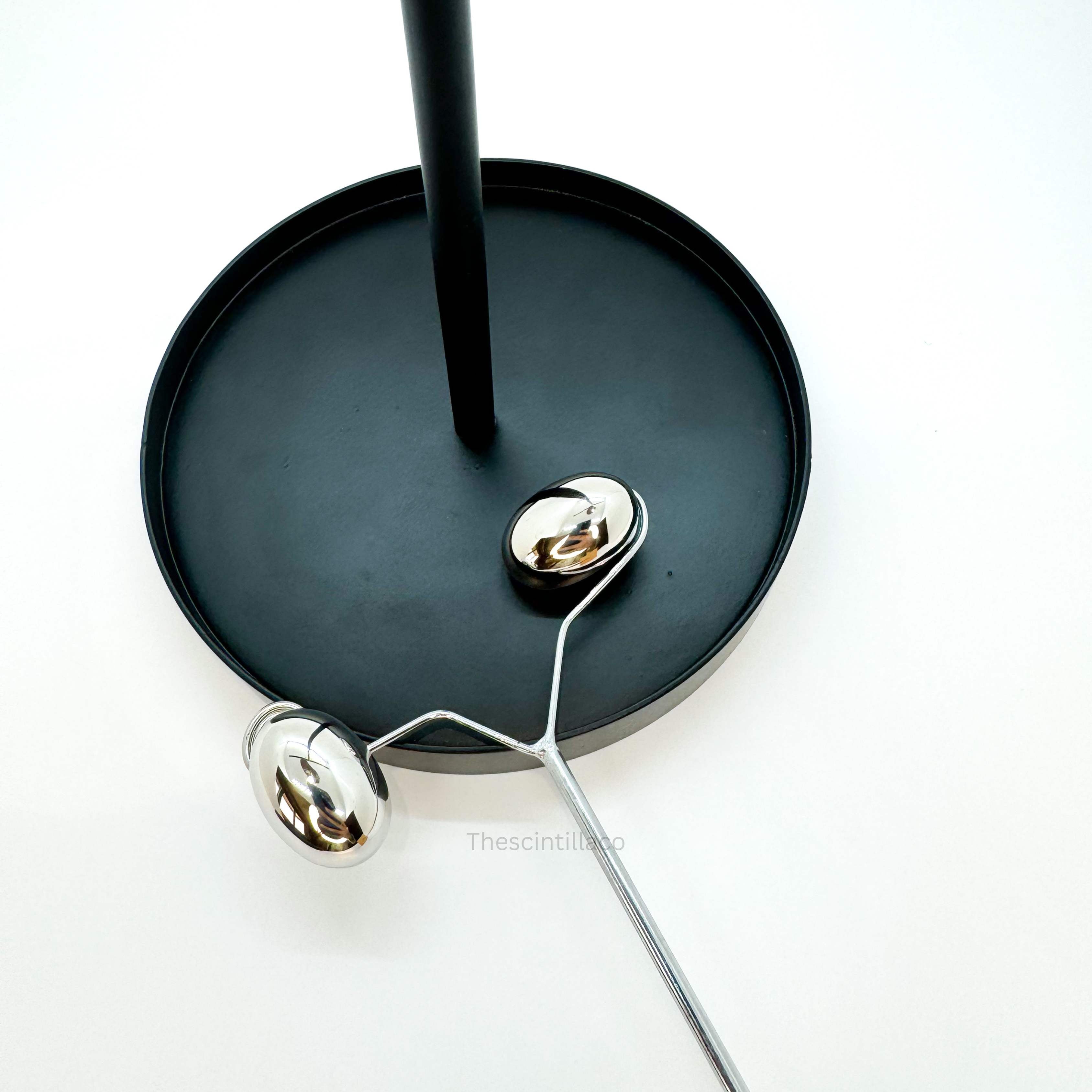 April Oval Earring Silver