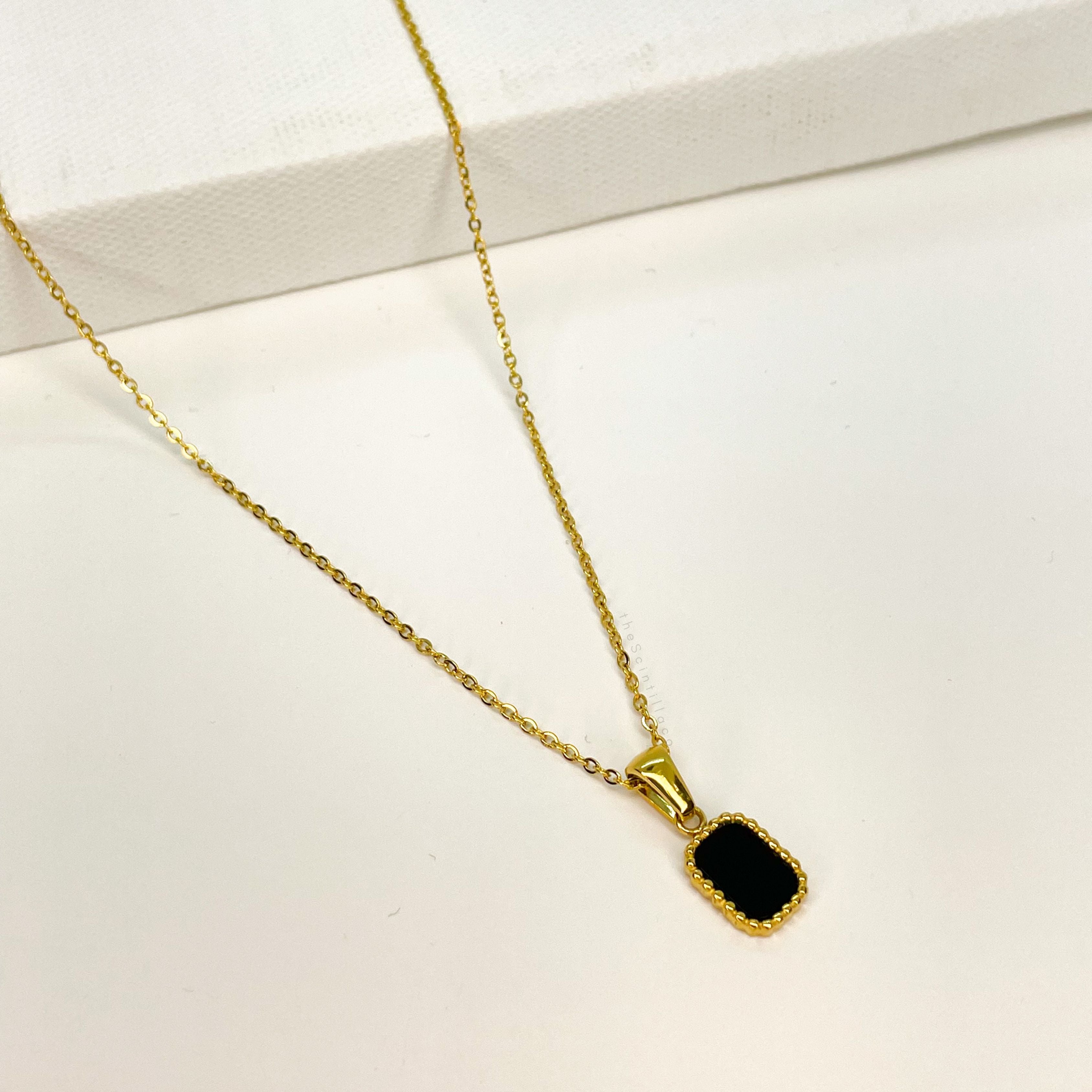 Aster Pendant Chain Necklace